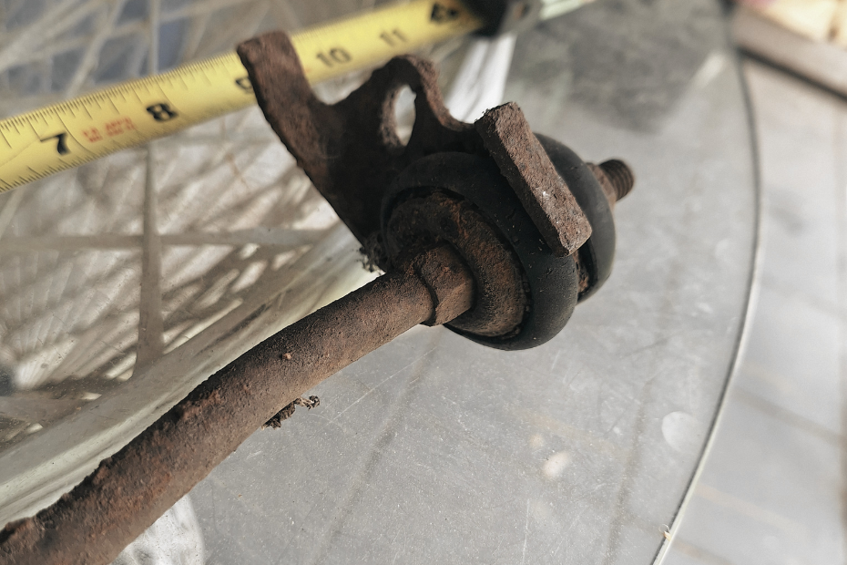 the end of a rusty piece of metal